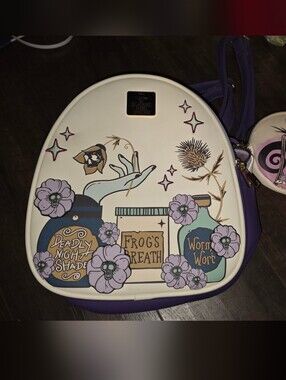 Loungefly Bioworld Nightmare Before Christmas Mini backpack